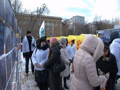 Протестная фотовыставка против СЗХ