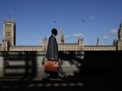 Брокер. Фото: Suzanne Plunkett / REUTERS