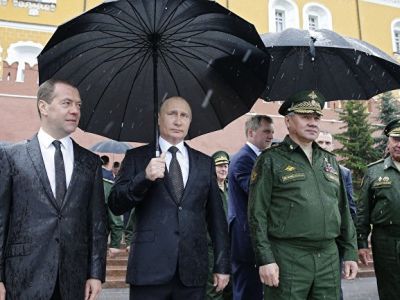 Дмитрий Медведе, Владимир Путин, Сергей Шогу. Фото: Дмитрий Астахов / РИА Новости